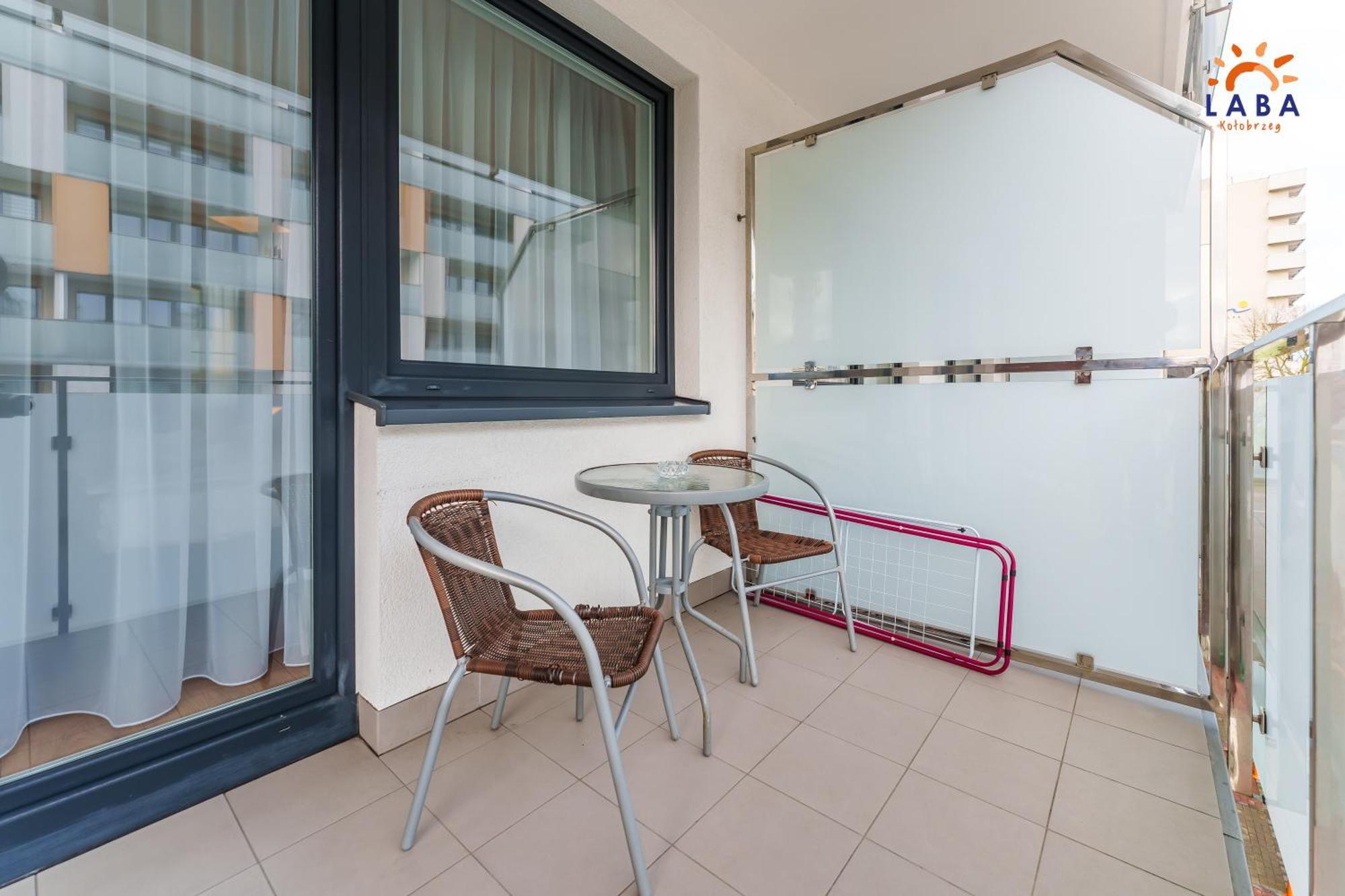 Ferienwohnung Laba Kolobrzeg Blizej Morza Exterior foto